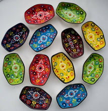Load image into Gallery viewer, Hand-Painted Turkish Ceramic Appetizer Plates