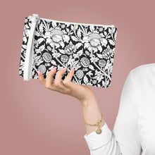 Load image into Gallery viewer, Black and White 1900th Century Thistle Print Clutch Bag