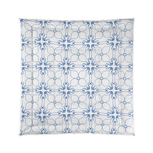 Load image into Gallery viewer, Full/ Queen Comforter