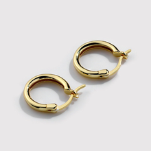 Load image into Gallery viewer, Simple Minimalist Hoop Earrings in 925 Sterling Silver: Silver / L
