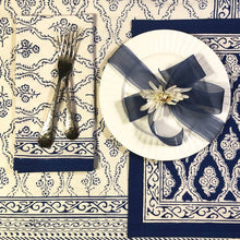 Load image into Gallery viewer, Tablecloth 60X90 Trellis White 1904L
