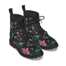 Load image into Gallery viewer, Flowers and Feathers Women&#39;s Martin Short Boots
