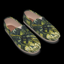 Load image into Gallery viewer, Among the Ferns and Moss Women&#39;s Canvas Fisherman Shoes
