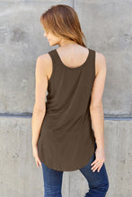 Load image into Gallery viewer, Basic Full Size Round Neck Tank
