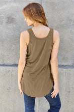 Load image into Gallery viewer, Basic Full Size Round Neck Tank
