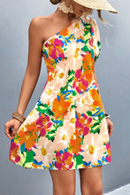 Load image into Gallery viewer, Floral One-Shoulder Puff Sleeve Dress
