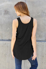 Load image into Gallery viewer, Basic Full Size Round Neck Tank
