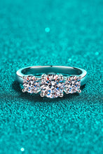 Load image into Gallery viewer, Stylish 925 Sterling Silver Moissanite Ring
