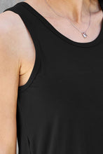 Load image into Gallery viewer, Basic Full Size Round Neck Tank
