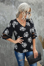 Load image into Gallery viewer, Botanical Print V-Neck Puff Sleeve Blouse
