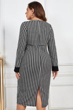 Load image into Gallery viewer, Plus Size Houndstooth V-Neck Midi Dress
