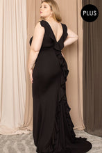 Load image into Gallery viewer, Plus Size Ruffle Draped Tail Maxi Dress
