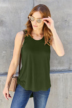 Load image into Gallery viewer, Basic Full Size Round Neck Tank
