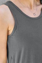 Load image into Gallery viewer, Basic Full Size Round Neck Tank
