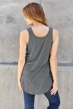 Load image into Gallery viewer, Basic Full Size Round Neck Tank
