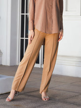 Load image into Gallery viewer, Center Seam Straight Leg Pants
