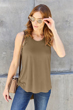 Load image into Gallery viewer, Basic Full Size Round Neck Tank
